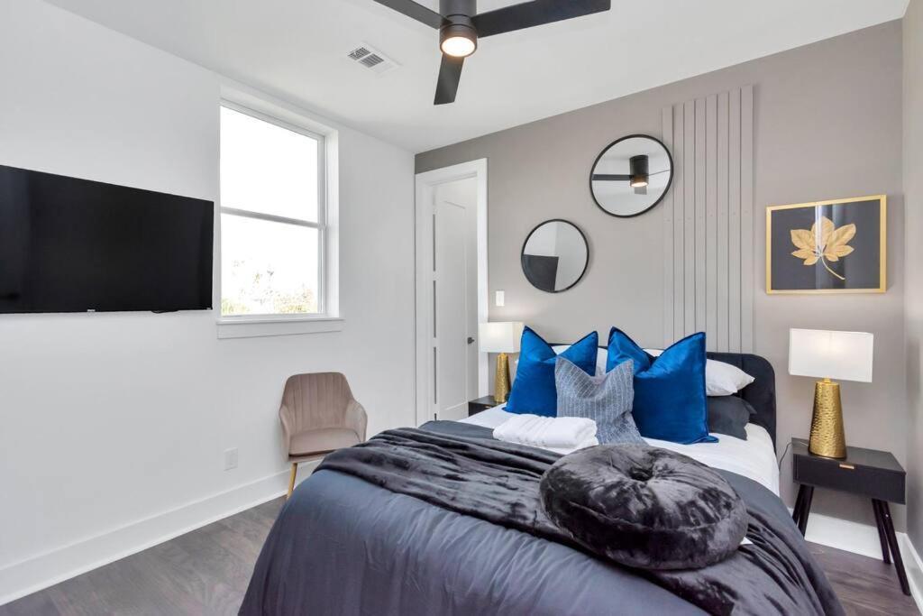 The Suite Spot! Downtown Skyline Views! Sleeps 12 Houston Buitenkant foto